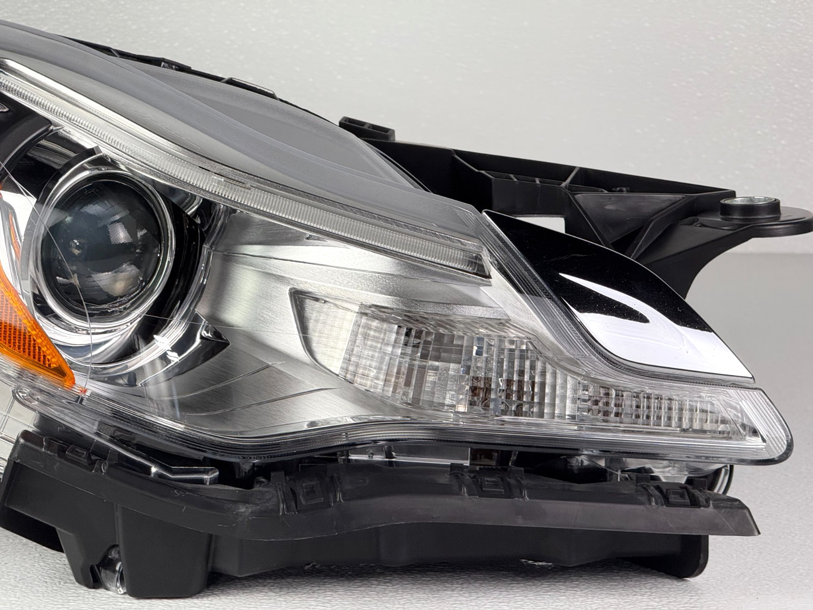 PERFECT! 2014-2017 MASERATI QUATTROPORTE M156 XENON RIGHT RH SIDE HEADLIGHT OEM