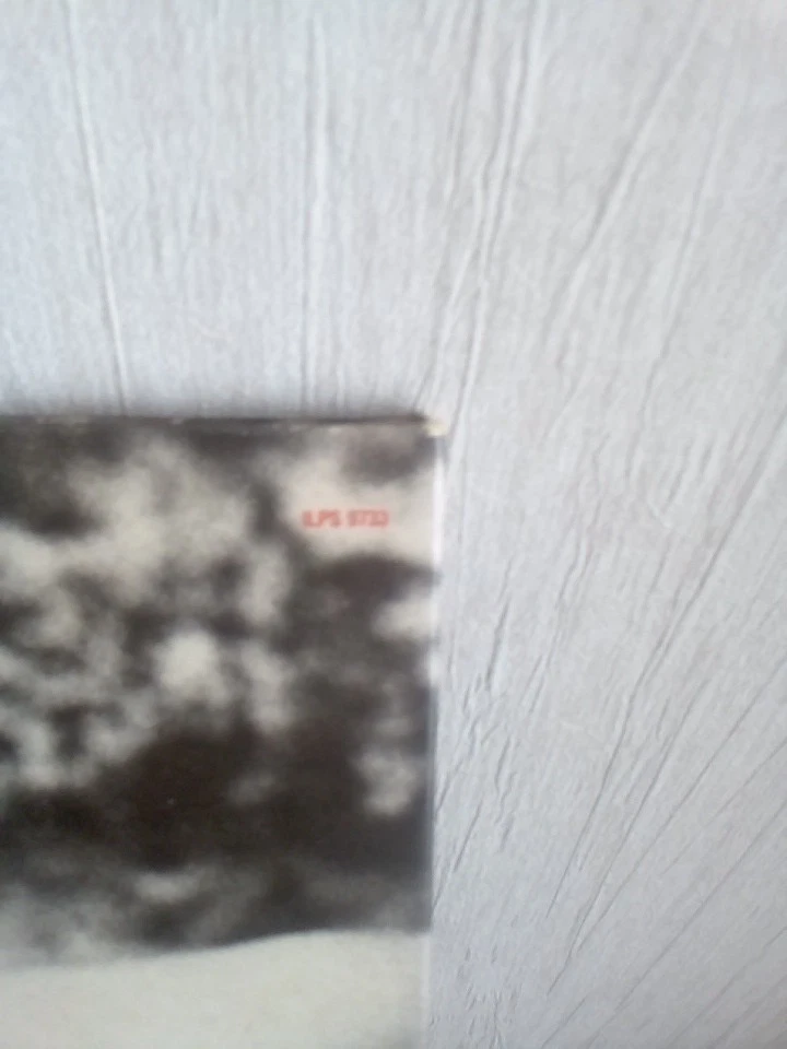 U2 War Vinyl LP 1983 UK Album Gatefold Sleeve Island Records ILPS 9733 original  - Image 3 of 4