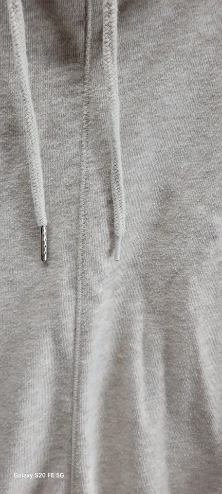 Liz Lange 孕妇高领毛衣米色 M 码 — 第 4/4 张图片