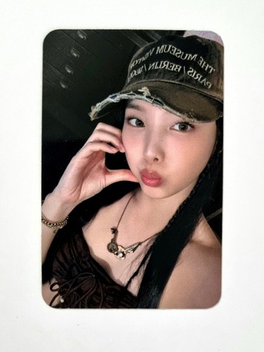TWICE 8th Anniversary Fan Meeting ONCE AGAIN MD Trading Card Photocard + Benefit - Picture 23 of 160