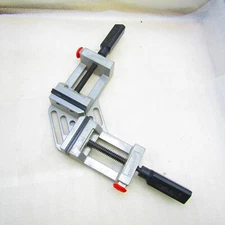 Corner clamp by Wolfcraft