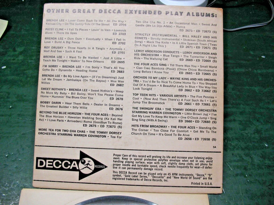PATSY CLINE DECCA  EXTENDED PLAY  ED 2703  VINYL 45 RPM RECORD 1950's ORIGINAL - Image 4 of 4