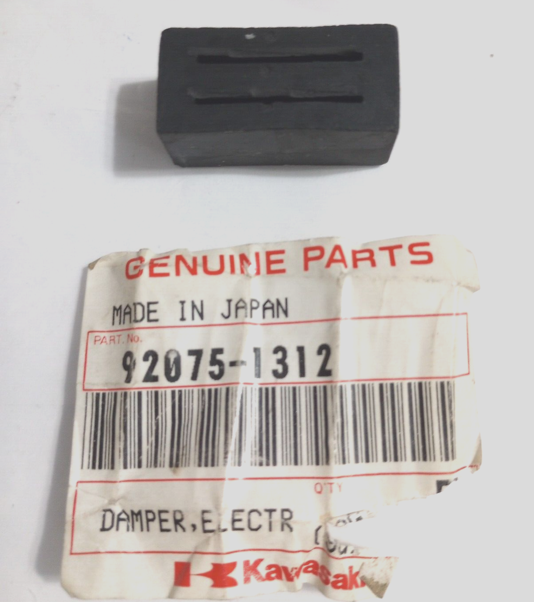 Kawasaki ZX750, ZN1300, KZ1100 Control Unit Damper NOS 92075-1312