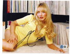Sabrina Carpenter SIGNED SEXY HOT Dress 8x10 Photograph Picture BAS Beckett COA