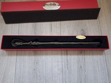 Harry Potter Zauberstab Fleur Delacour in roter Box, gebraucht in gutem Zustand