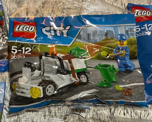 LEGO CITY: Poly Bags 30221 X 3. 30227 30311 30228 30229 30225 30313 X 1 - Bild 4 von 9