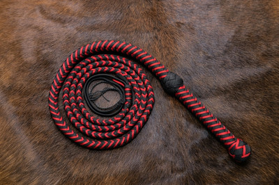 2.5 to 24 Feet Long 16 plates Bullwhip Para-cord Nylon Indiana Jones style Whip