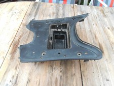 Trittbrett Fußablage Batteriefach Cover Verkleidung Keeway Swan Mofaroller