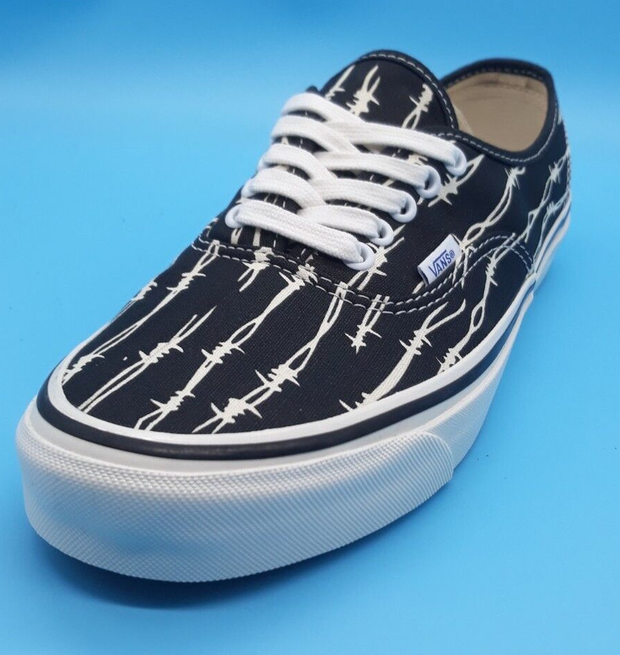 Barbed Wire Shoes Mens size 