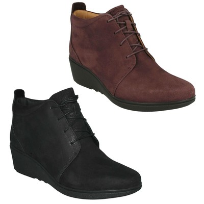 clarks unstructured ankle boots