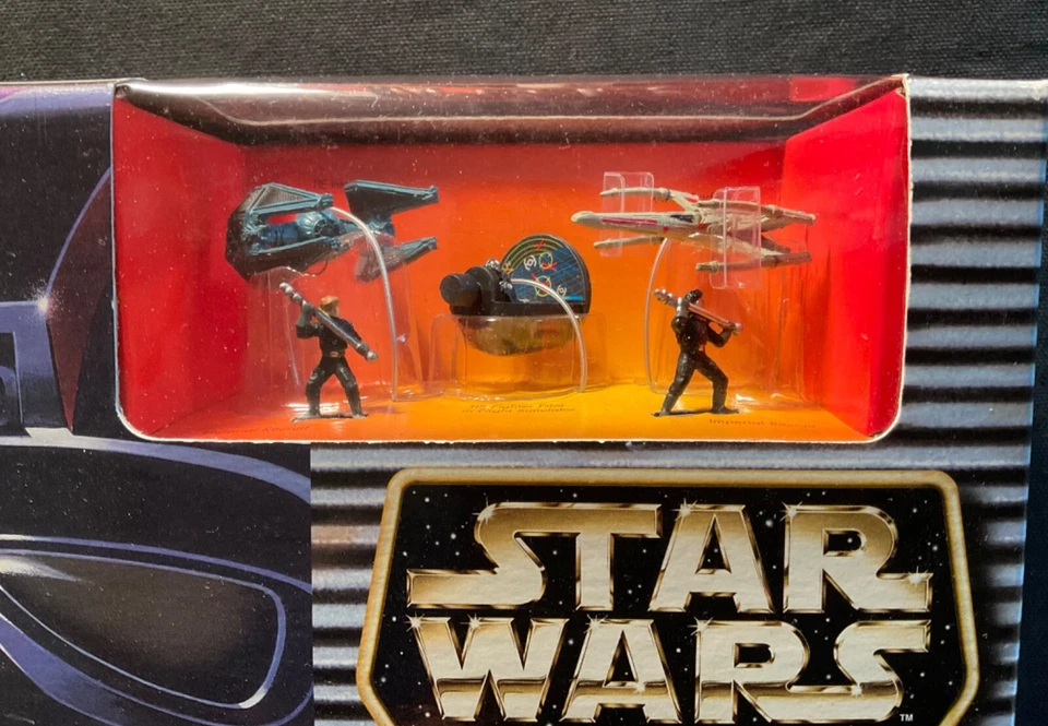 Star Wars Micro Machines - 1996 TIE Fighter Pilot / Academy - ¡Nuevo!! Foto 2 de 4