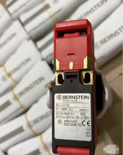 1 PC NEW FOR Limit Switch SKI-UV15Z