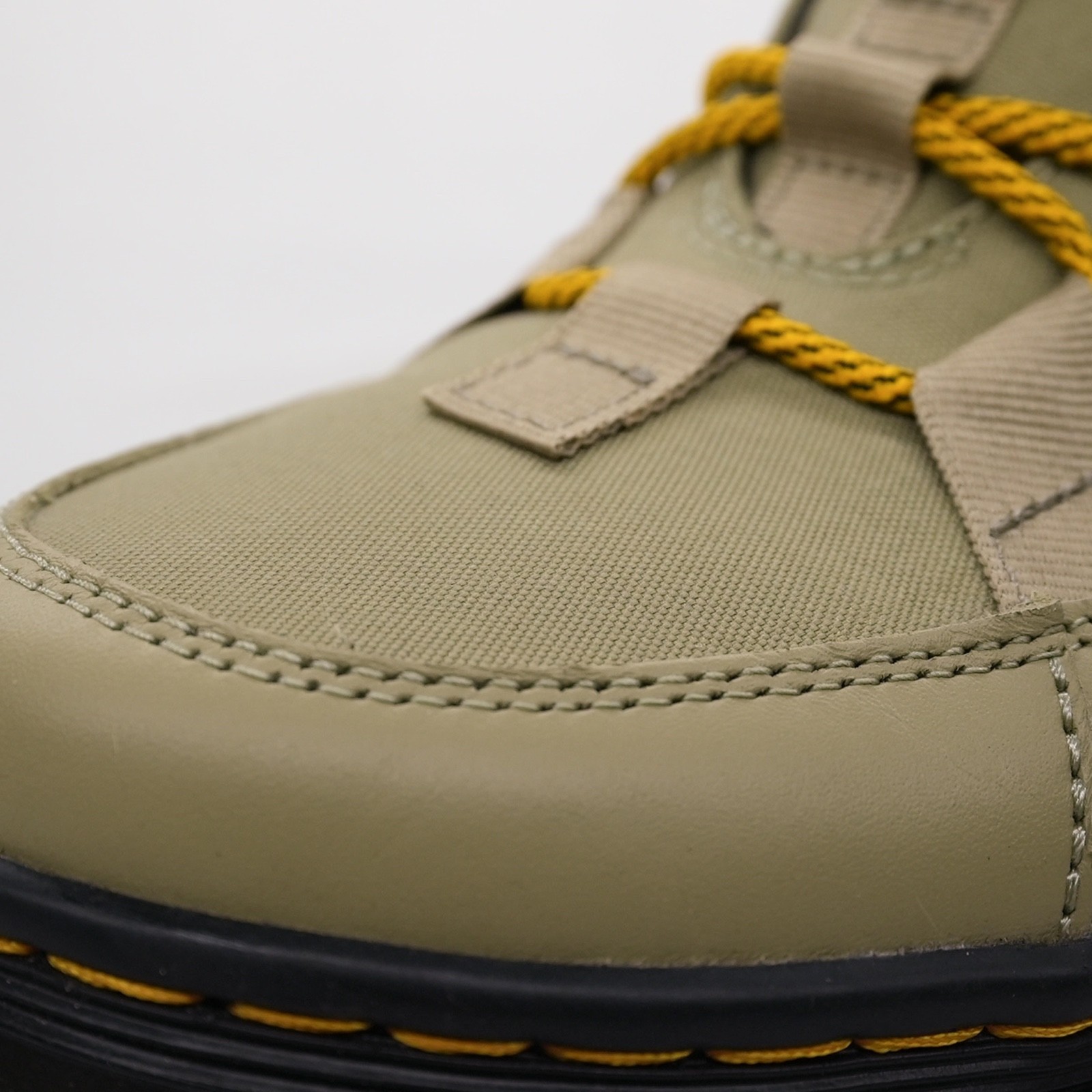 Dr. Martens Men's Boury Casual Boots Olive Green Size 8 US image 9