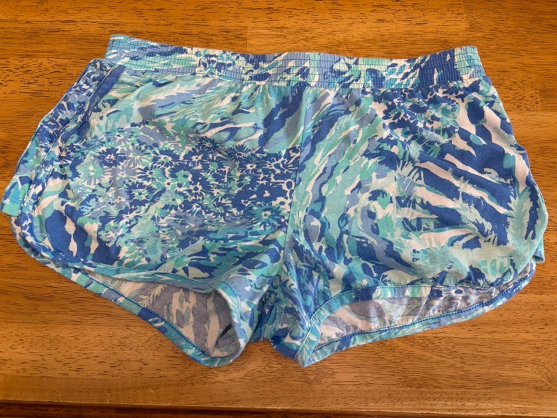 Lilly Pulitzer Girls 100% Cotton Shorts Size 12-14 Blue Floral