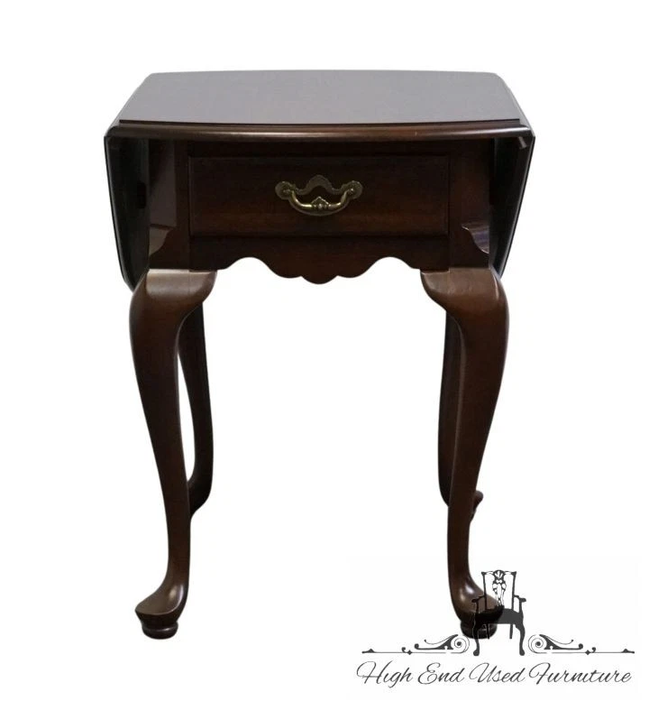 送料込み　vintage thomasville ナイトテーブル Shop Thomasville Furniture & Home Decor – Up To 80% Off | Kashew