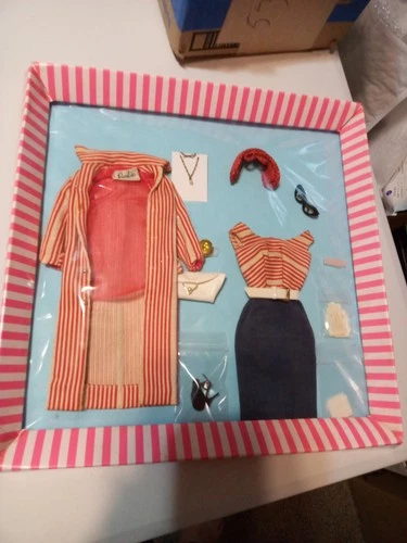 New Listing1959 Vintage Barbie TM Roman Holiday Complete Set #968 in Reproduction Display