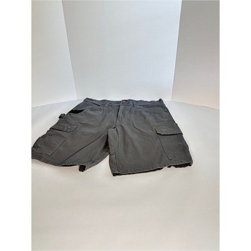 Wrangler Men's Gray Cargo Shorts with Utility Pockets - Picture 2 of 2