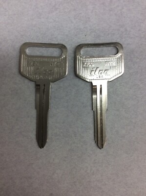2 (PAIR) NEW 1941-1964 BUICK CHEVROLET GM OEM IGNITION UNCUT KEY - Foto 12