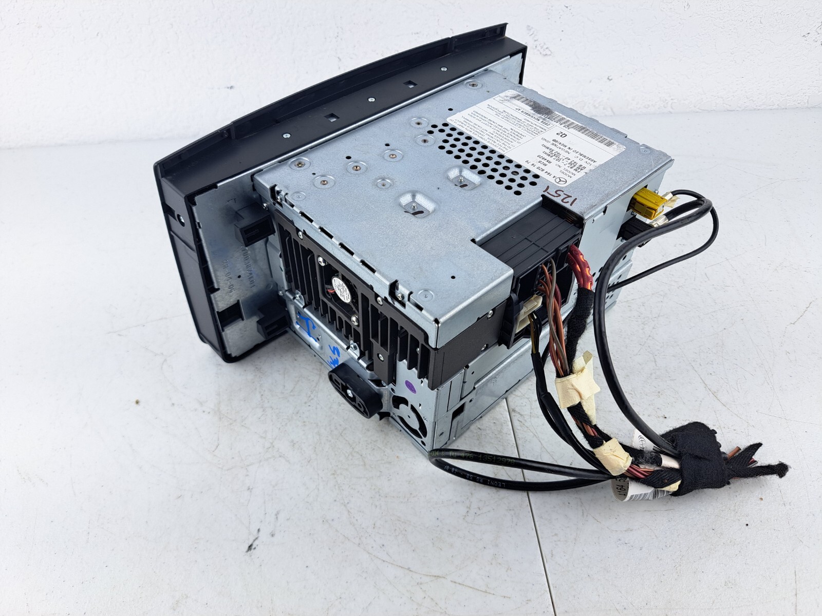 2006-2007 MERCEDES BENZ Ml350 Navigation Radio Receiver  