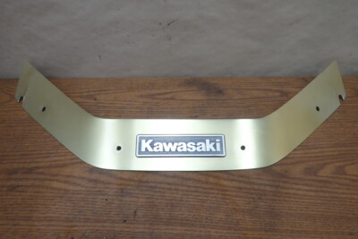 1984 KAWASAKI VOYAGER ZN1300A WINDSHIELD TRIM | eBay