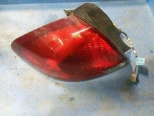 Driver Tail Light Sedan Quarter Mounted Fits 00-03 Taurus 324188