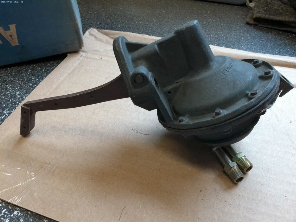 BOMBA DE COMBUSTIBLE AIRTEX 4399 PARA 1957 1958 MODELOS BUICK REMANUFACTURADA Foto 3 de 4