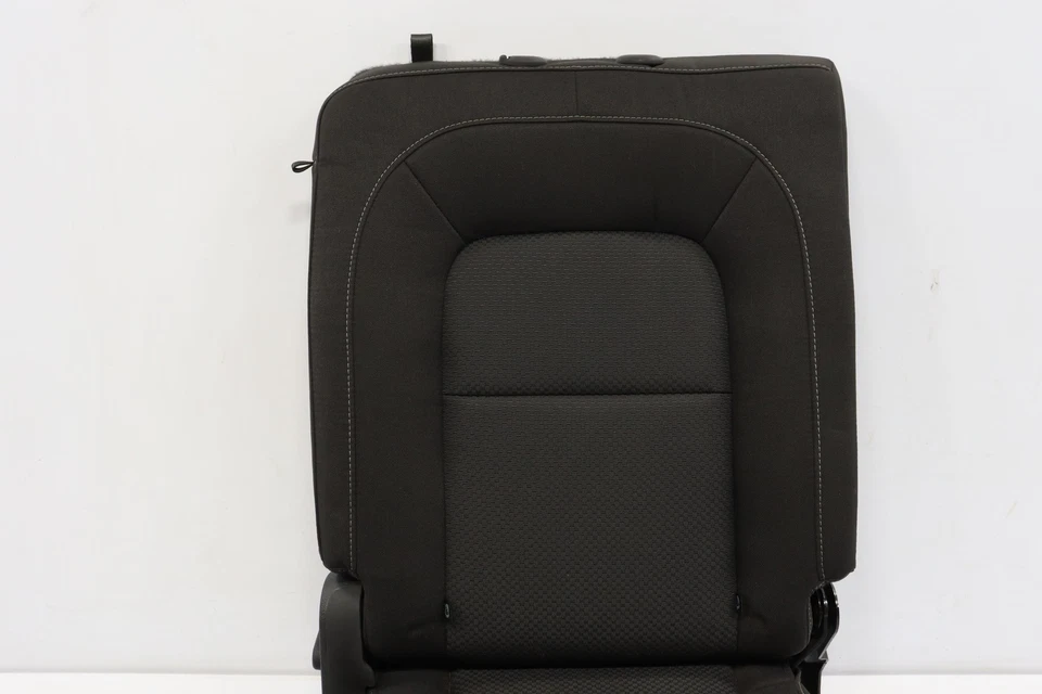 Asiento trasero Chevy Colorado 2020 23262201 23120425 84120249 84286651 23314564 Foto 4 de 4