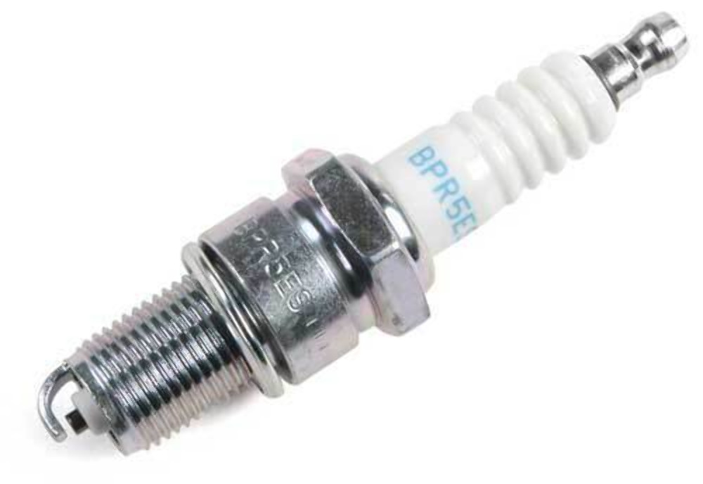 GENUINE NGK SPARK PLUG BPR5ES 7734 SMALL ENGINE STANDARD PLUG QTY 3