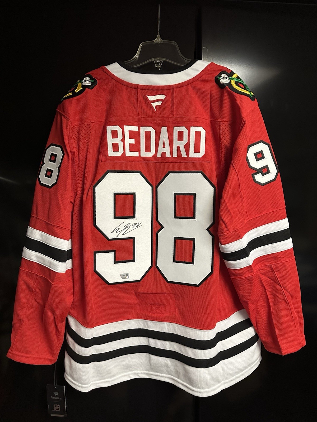 Connor Bedard Autographed Signed Chicago Blackhawks Red Fanatics Premium Jersey ! 