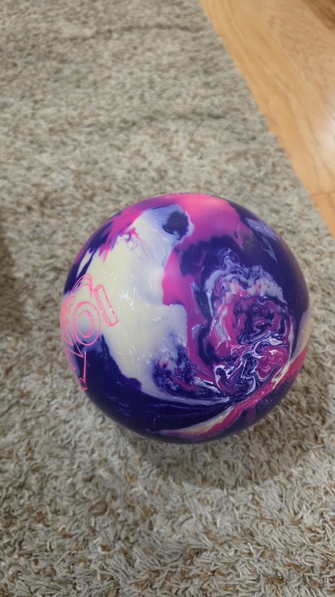 Storm Ion Max Bowling Ball X-Blem | 15 Pounds | 3-3.5 Inch Pin