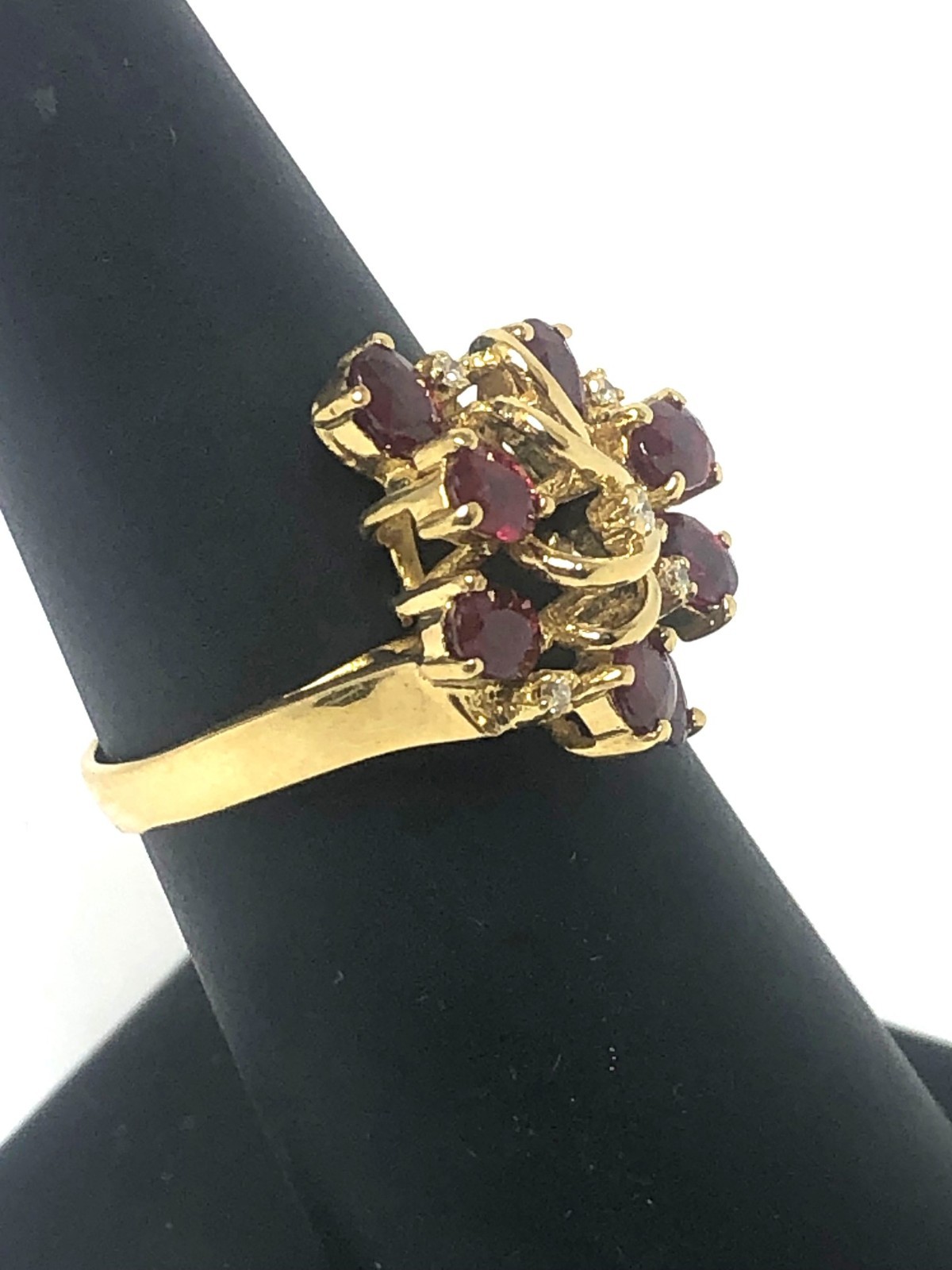 Stunning Solid 18k Gold Ruby Cluster and Diamond … - image 10
