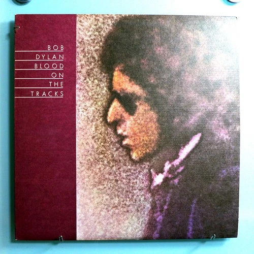 BOB DYLAN~BLOOD ON THE TRACKS~RARE ORIG'74 COLUMBIA LP w/BLACK LETTER COVER~MINT
