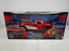 Muscle Machines 118 Redwhite 1962 Chevy Corvette Hot Rod New Issue