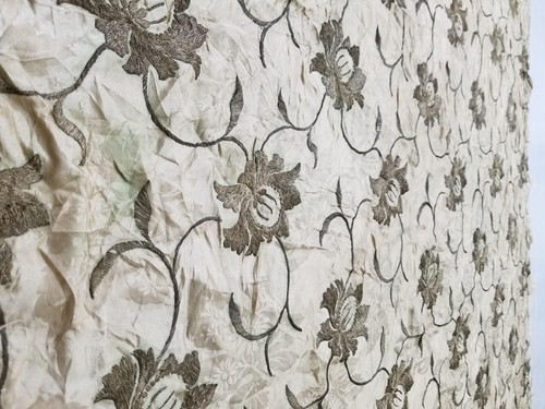 Antiker osmanischer metallischer handbestickter Seideneinsatz 130 x 120 cm - Bild 9 von 12