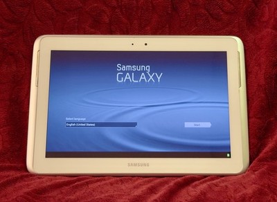 Samsung Galaxy Note 10.1, GT-N8010, 16GB, Wi-Fi & Belkin Bluetooth Keyboard
