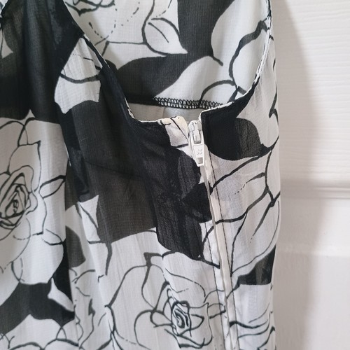 Ensemble robe et dentelle femme Gianna 2 pièces noir/blanc taille 10 UK 38 EU - Photo 16/17
