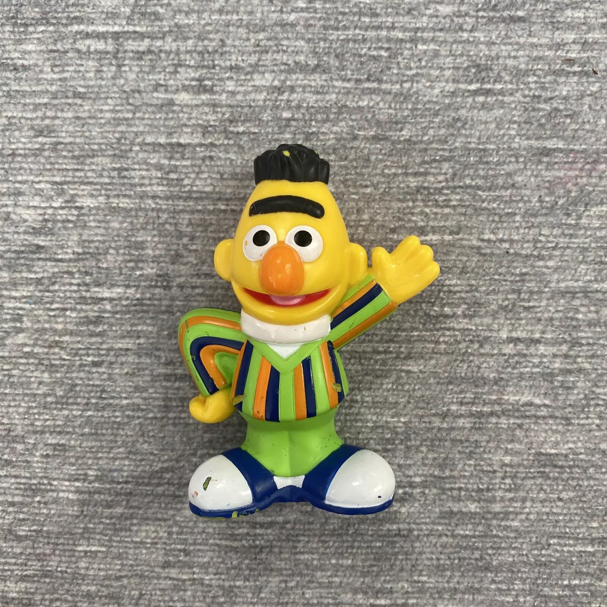 Sesame Workshop Hasbro Toy Figure 2018 Sesame Street Bert