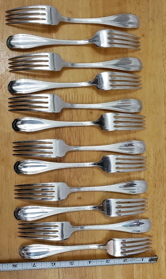12 CLINTON SILVERPLATE ANTIQUE c1919 COMMODORE PATTERN DINNER FORKS 🍽 - Image 3 of 4