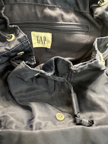 Vintage Gap Nylon Backpack light weight buckles 90’s Navy Blue - Picture 4 of 4