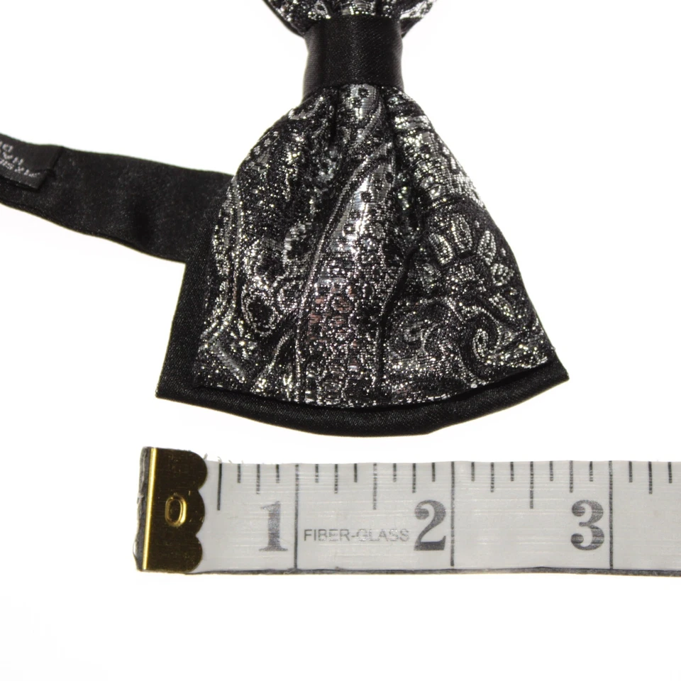 Italo Ferretti Nuevo con Etiquetas Conjunto de Faja y Pajarita Plisada en Cachemira Plateada/Negro Foto 4 de 4