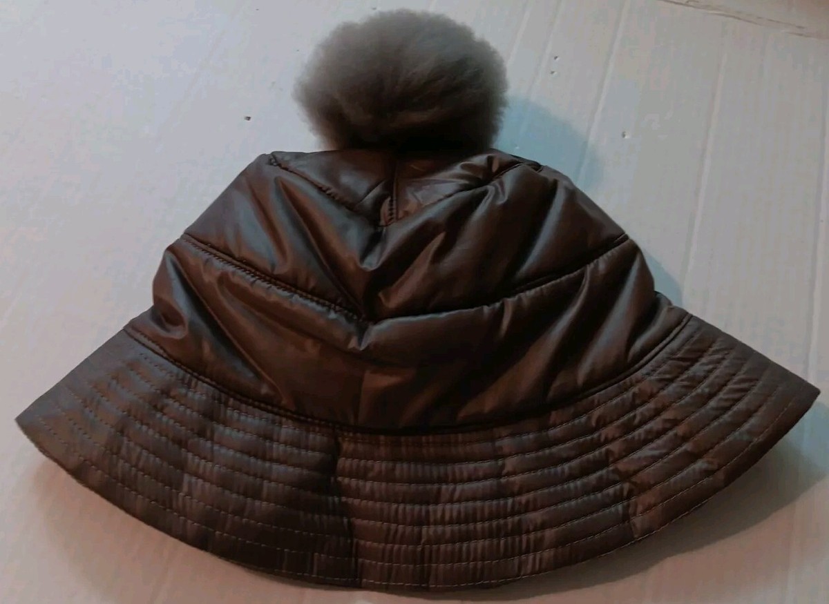 UGG All Weather Puffer Bucket Hat with Pom UGG® UGGfluff Scalloped Hat for Women | UGG® main image 2
