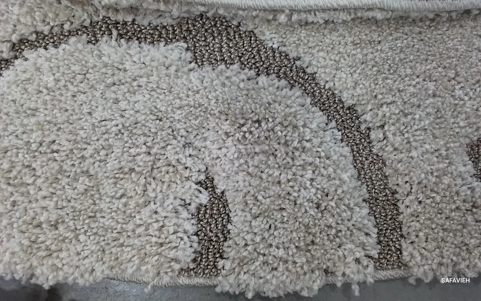 CREAM BEIGE 6'-7" x 6'-7" Back Stain Rug, Reduced Price 1172773886 SG455-1113-7R - Image 3 of 4