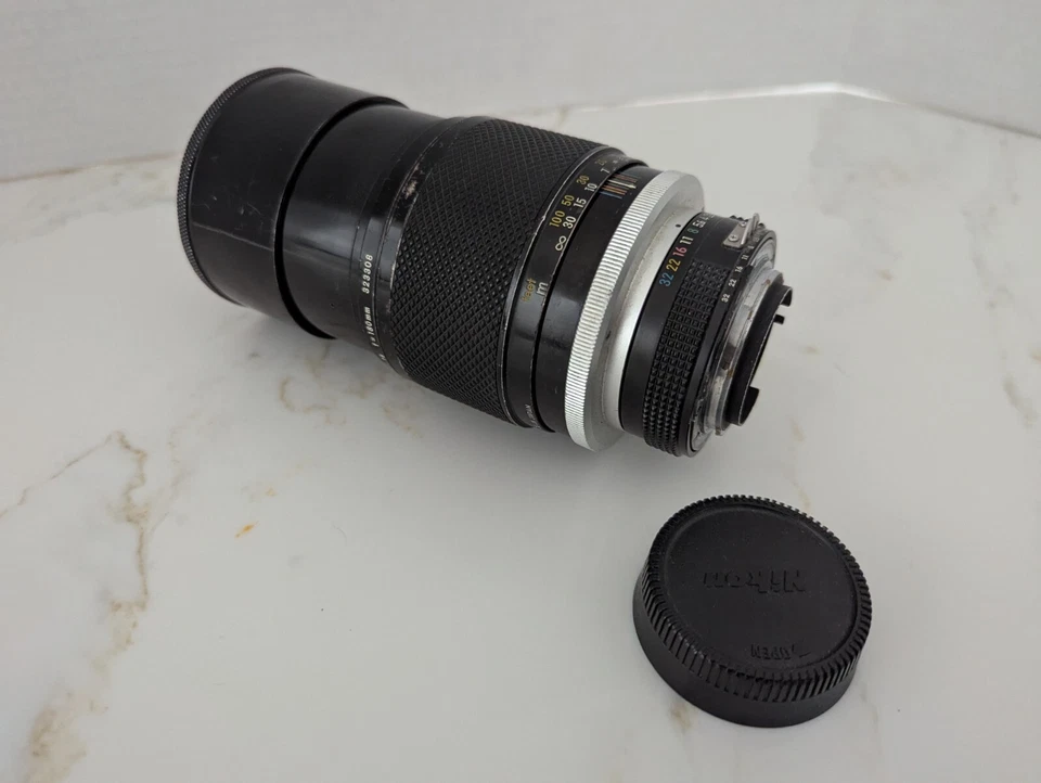 Vintage Nikon Nikkor Auto 1:2.8 F=180mm Lens Made in Japan - Image 4 of 4