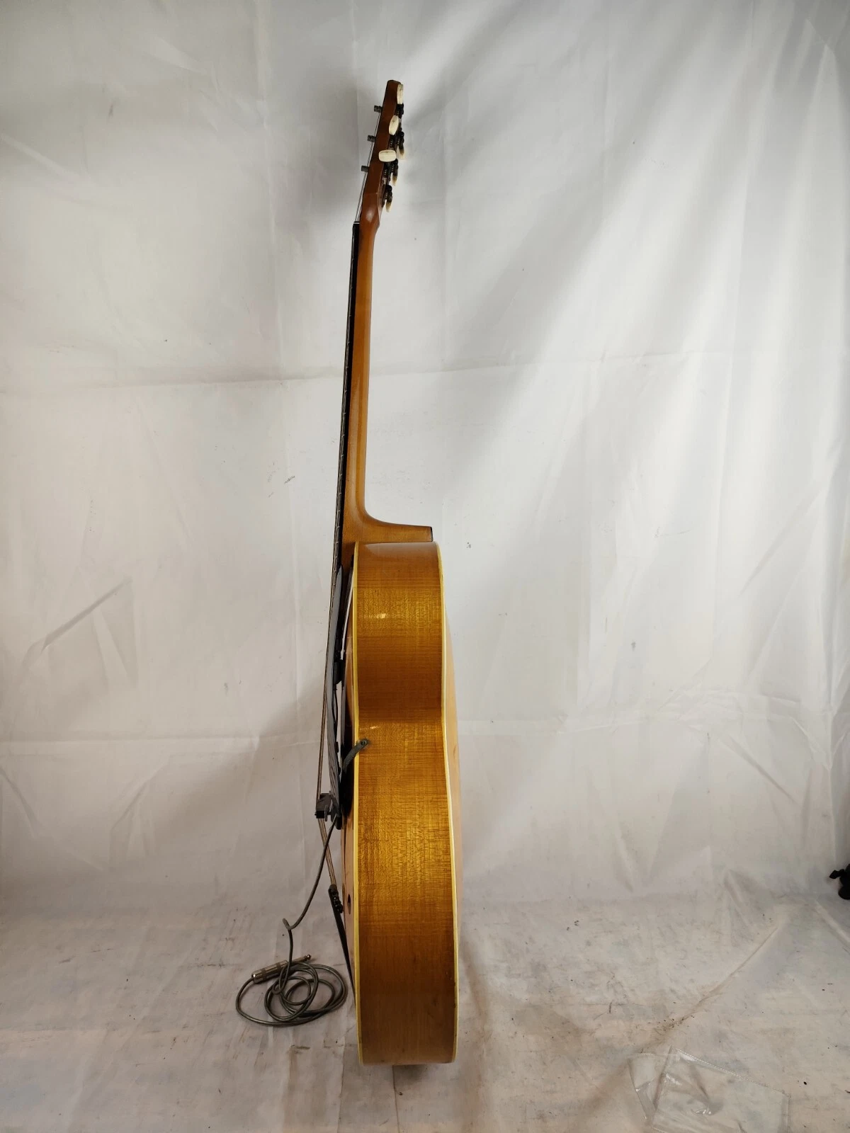 Picture 21 of 24