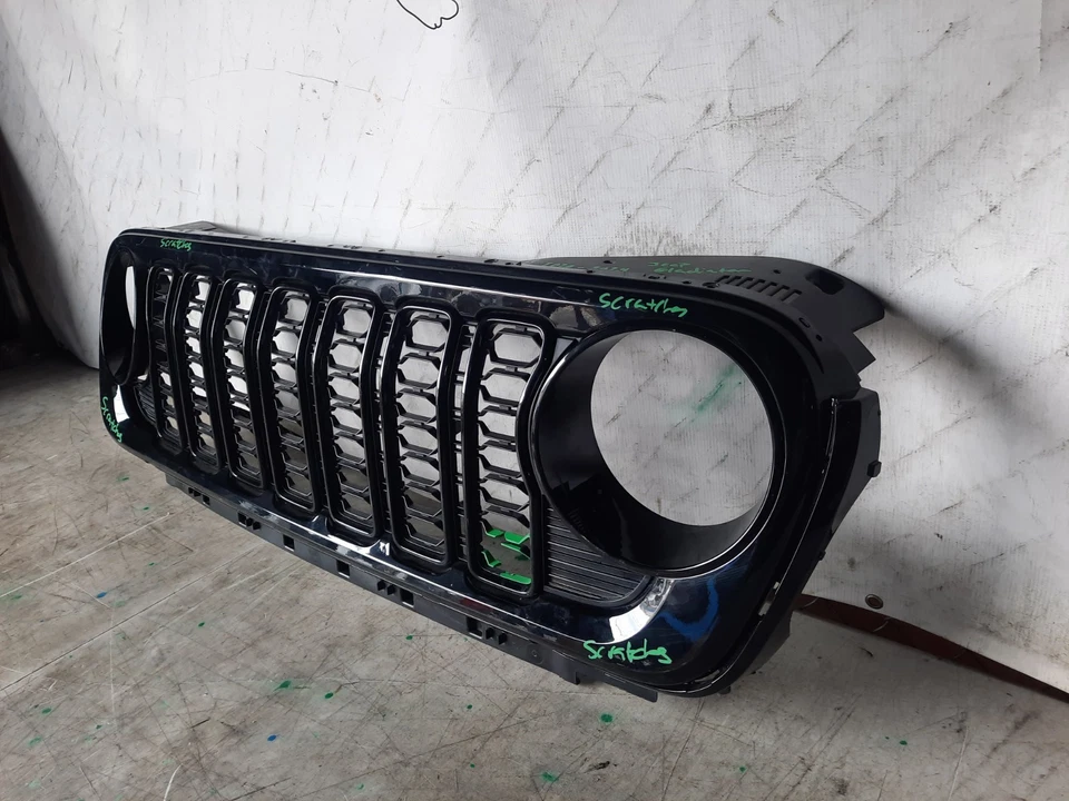 2019 2020 2021 2022 2023 JEEP WRANGLER, GLADIATOR FRONT GRILLE OEM USED Foto 2 de 4