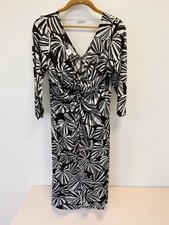 Dressbarn Black & White Palm Leaf Print Twist Front V-Neck Midi Dress Size 12