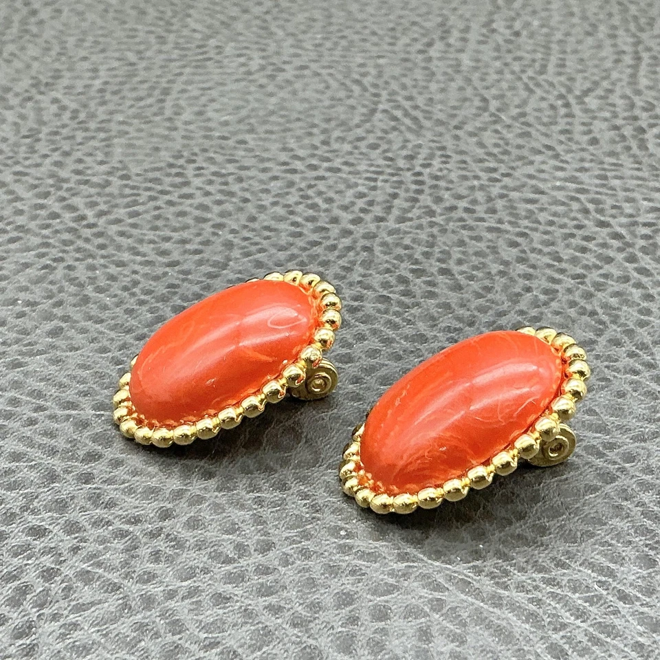 Pendientes Monet Clip Ovalados Naranja Cabujón Tono Dorado Cuentas Clásicos 1.25" Foto 3 de 4