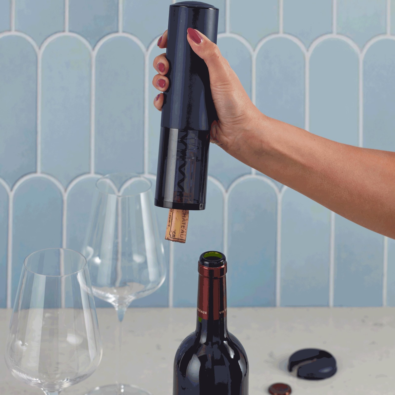 Electric Blue Automatic Wine Opener with Foil Cutter – Battery-Operated Corks...