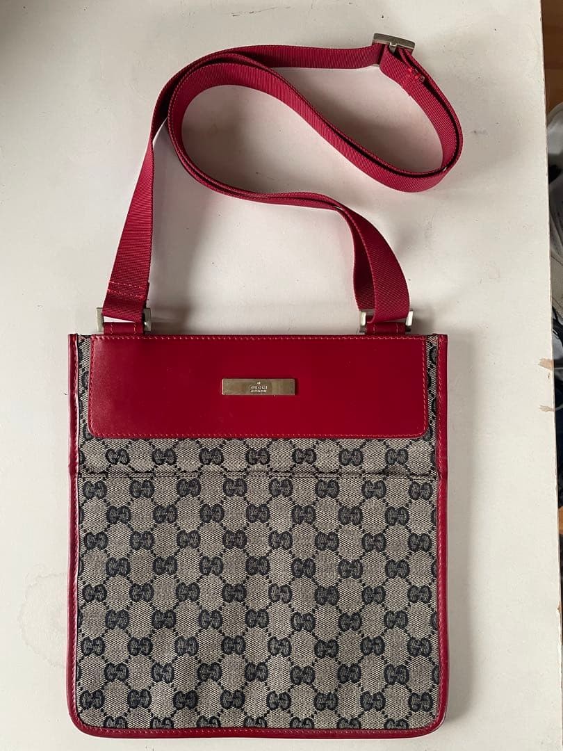 Gucci Logo Canvas Leather Shoulder Bag Red Beige Authentic Fashion Purse