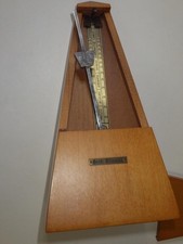 SETH THOMAS METRONOME 10 E873-006 BEAUTIFUL WALNUT CASE MUSICIAN MUSIC BEAT